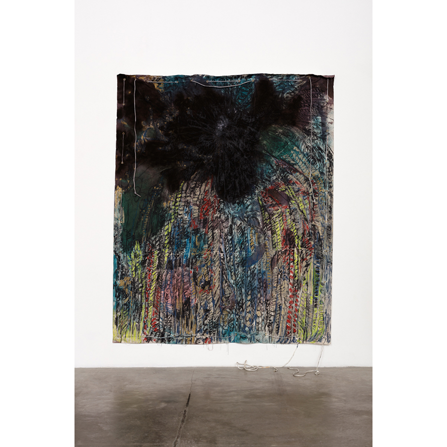 Naotaka Hiro
Untitled (Bag)
2016
Canvas, Fabric dye, Oil Pastel, Rope, Grommets
9 x 7 ft